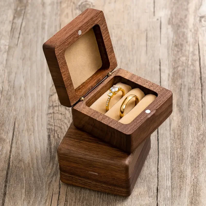 Boîte Alliance Mariage en Bois Elégante Unique