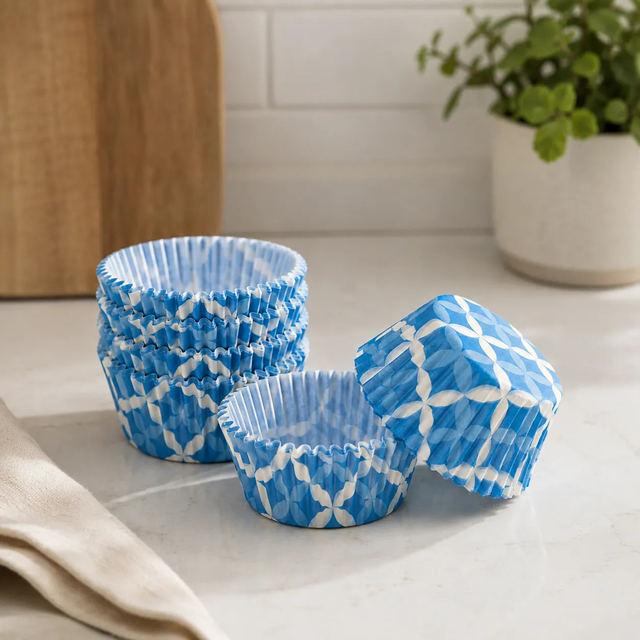 Caissette à Cupcake en Papier Bleu Minimaliste