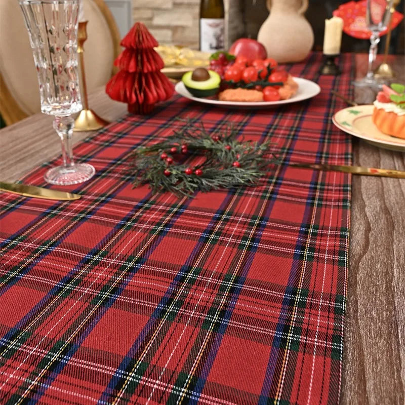 Chemin de Table Carreaux Rouge Festive