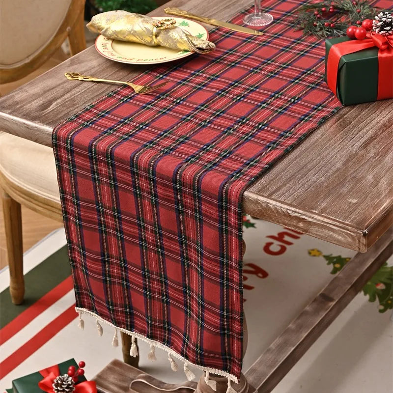 Chemin de Table Carreaux Rouge Minimaliste