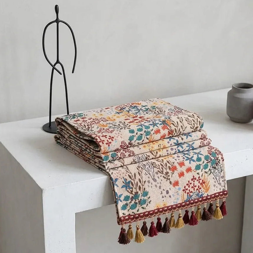 Chemin de Table Floral Vintage Mariage Moderne