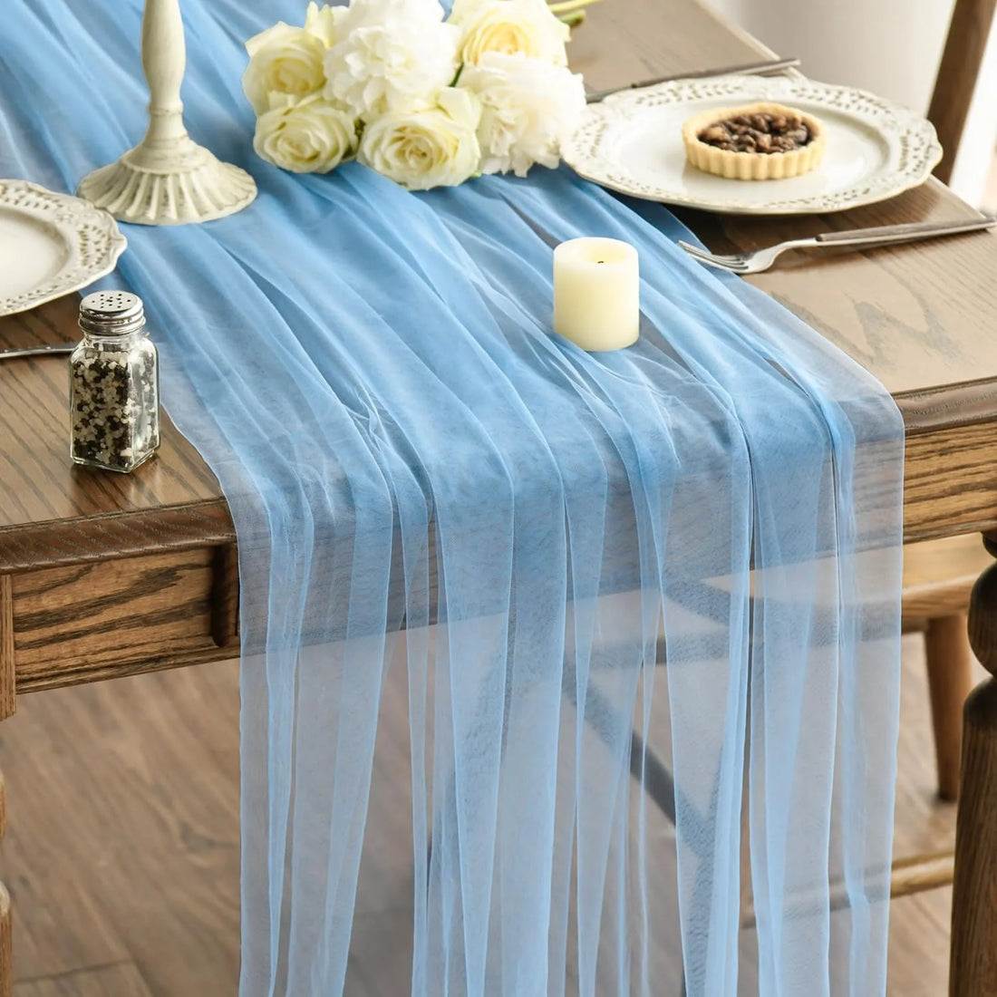 Chemin de Table Mariage Bleu Clair Transparent Chic