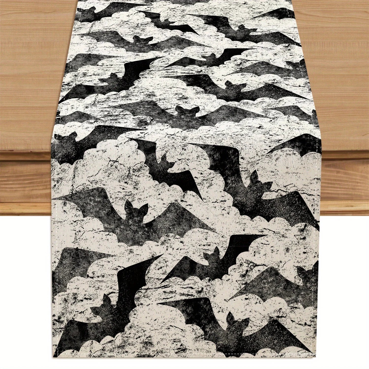 Chemin de Table Noir et Blanc Chauve-souris  vintage