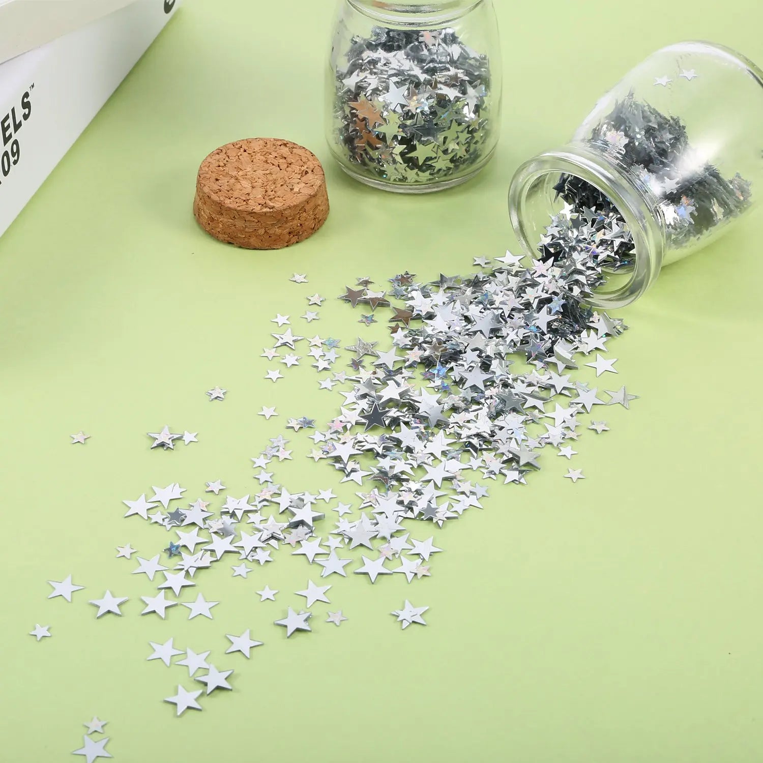 Confettis Etoiles Argentées Design