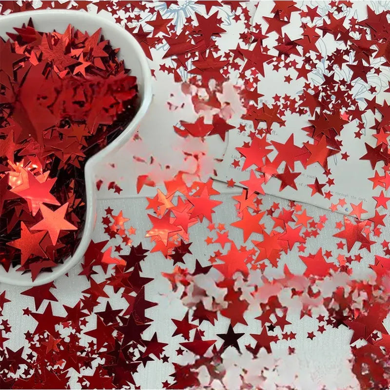 Confettis Etoiles Rouges élégants