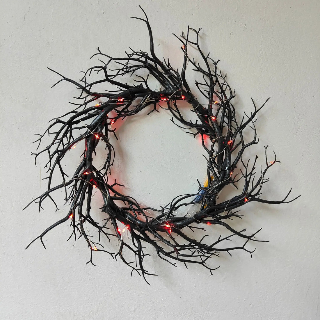 Couronne de Branches Noires LED Halloween Unique