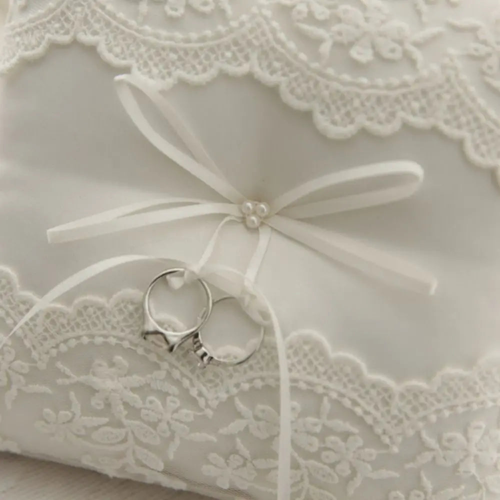 Coussin Alliance à Dentelle Raffiné Unique