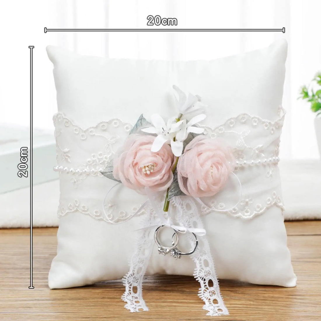 Coussin Anneaux Mariage à Fleurs Chic