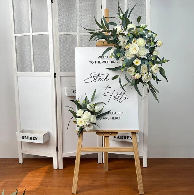 Fleurs Blanches à Feuilles Arche Mariage Design