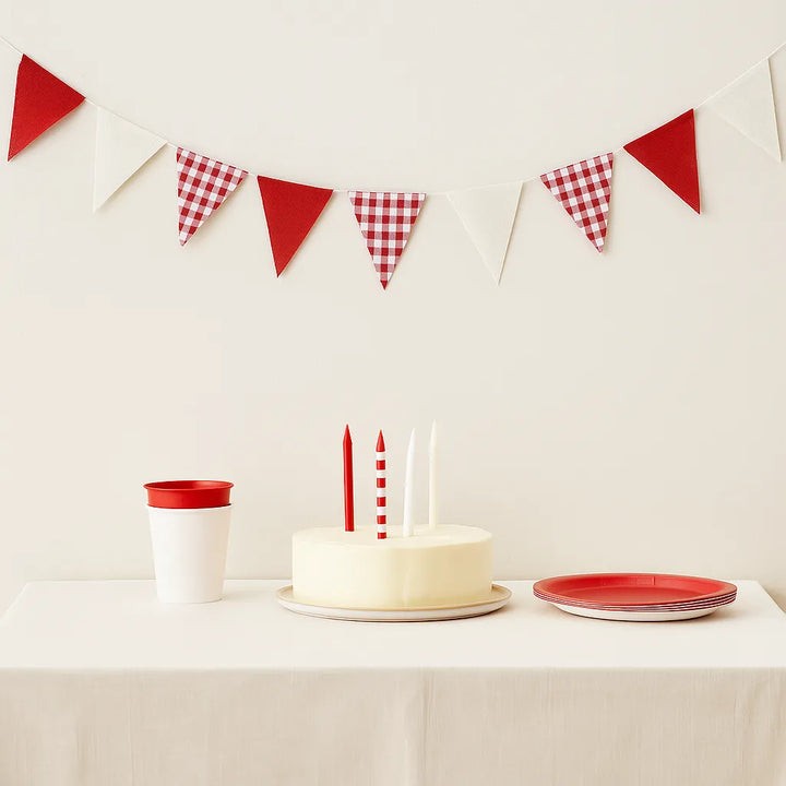 Guirlande Anniversaire Carreaux Rouges-blancs