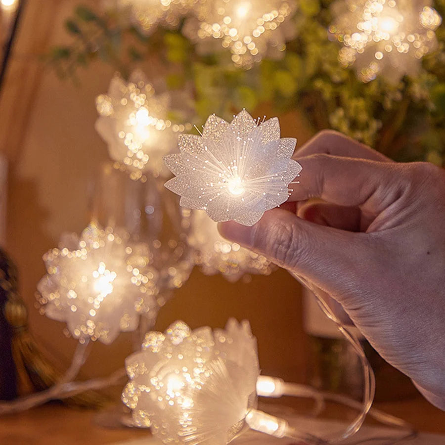 Guirlande de Fleurs Blanches Lumineuse Minimaliste