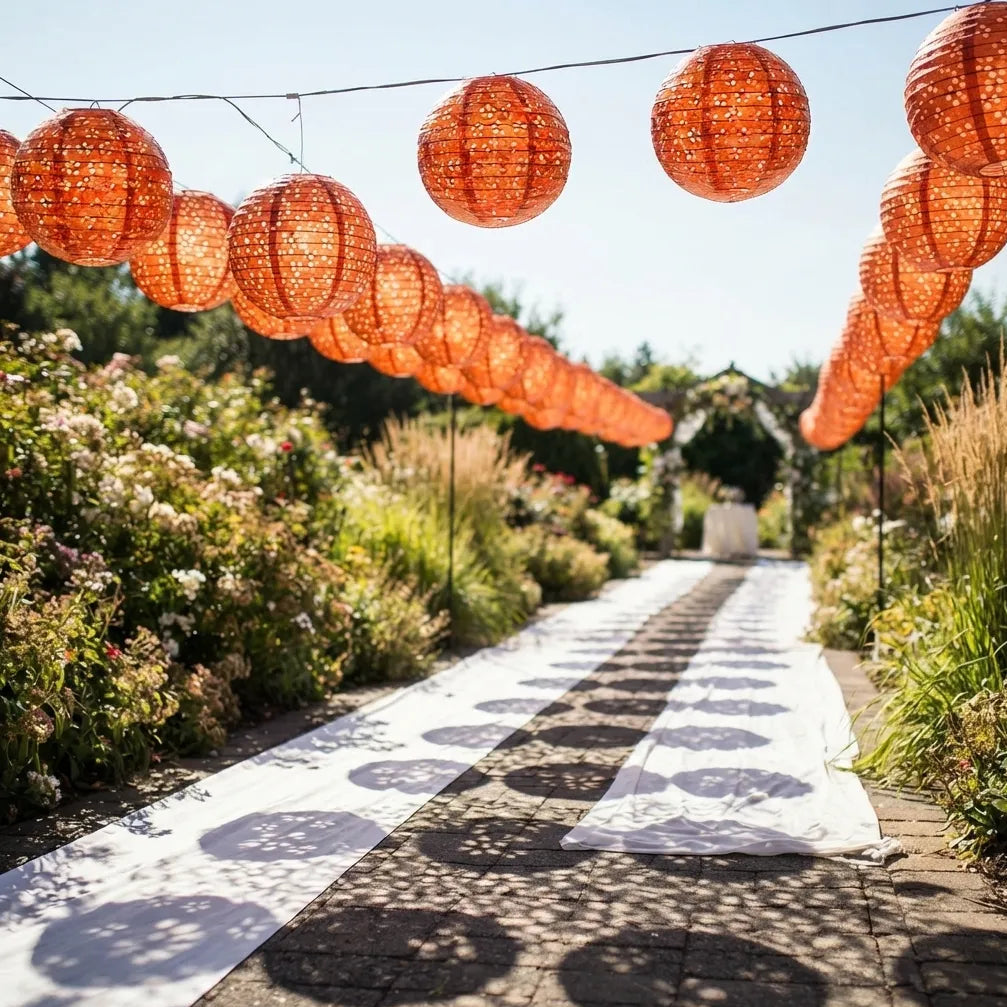 Lampion Orange Ajouré Fleuri Minimaliste