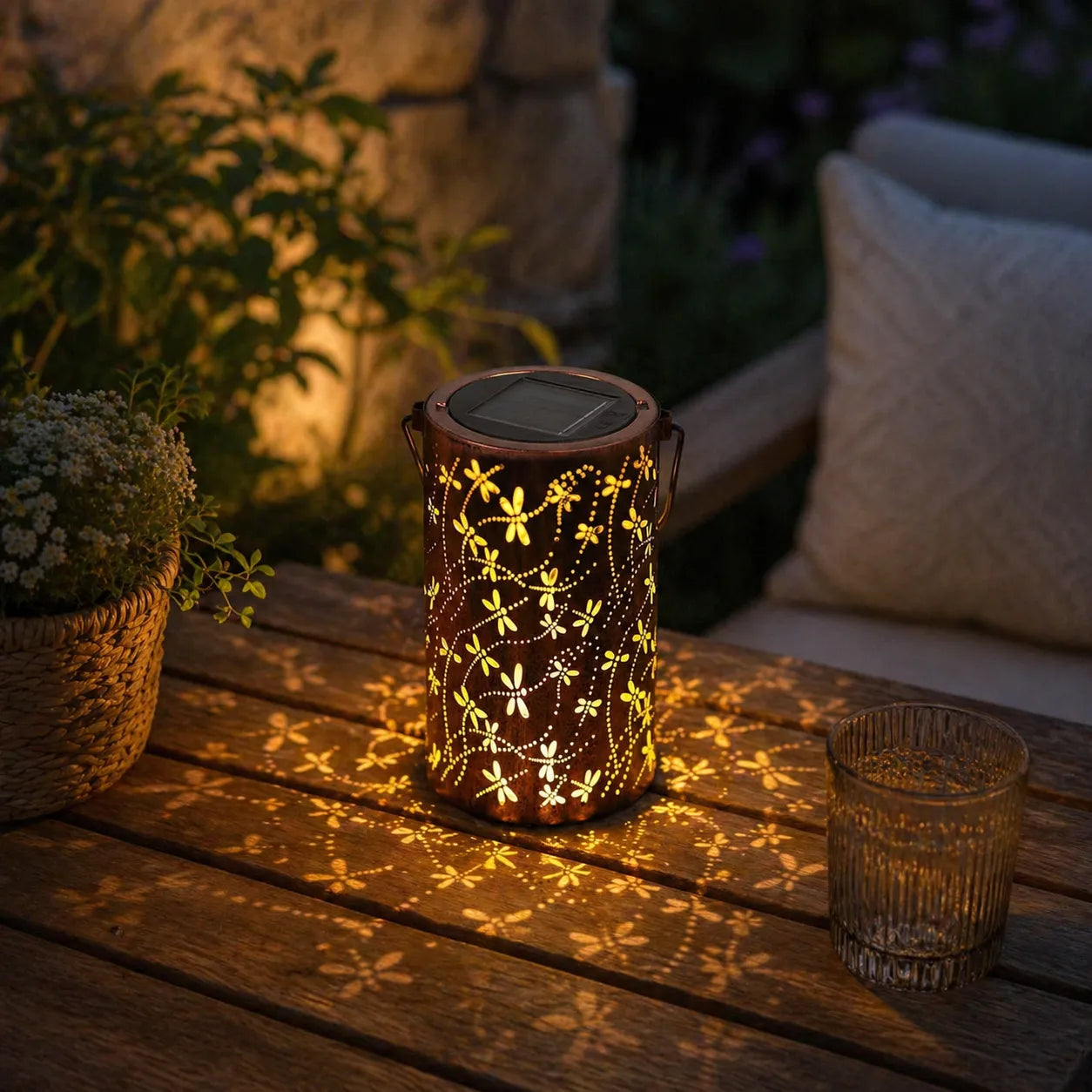 Lanterne Solaire Déco Jardin Chic