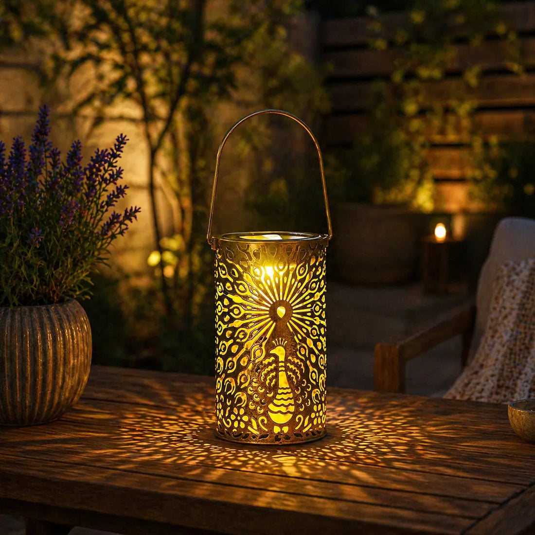 Lanterne Solaire Paon Chic