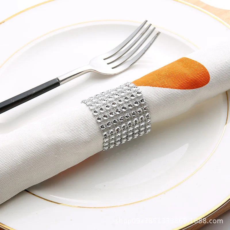 Lot de Ronds de Serviettes Mariage à Strass Argentés Chic