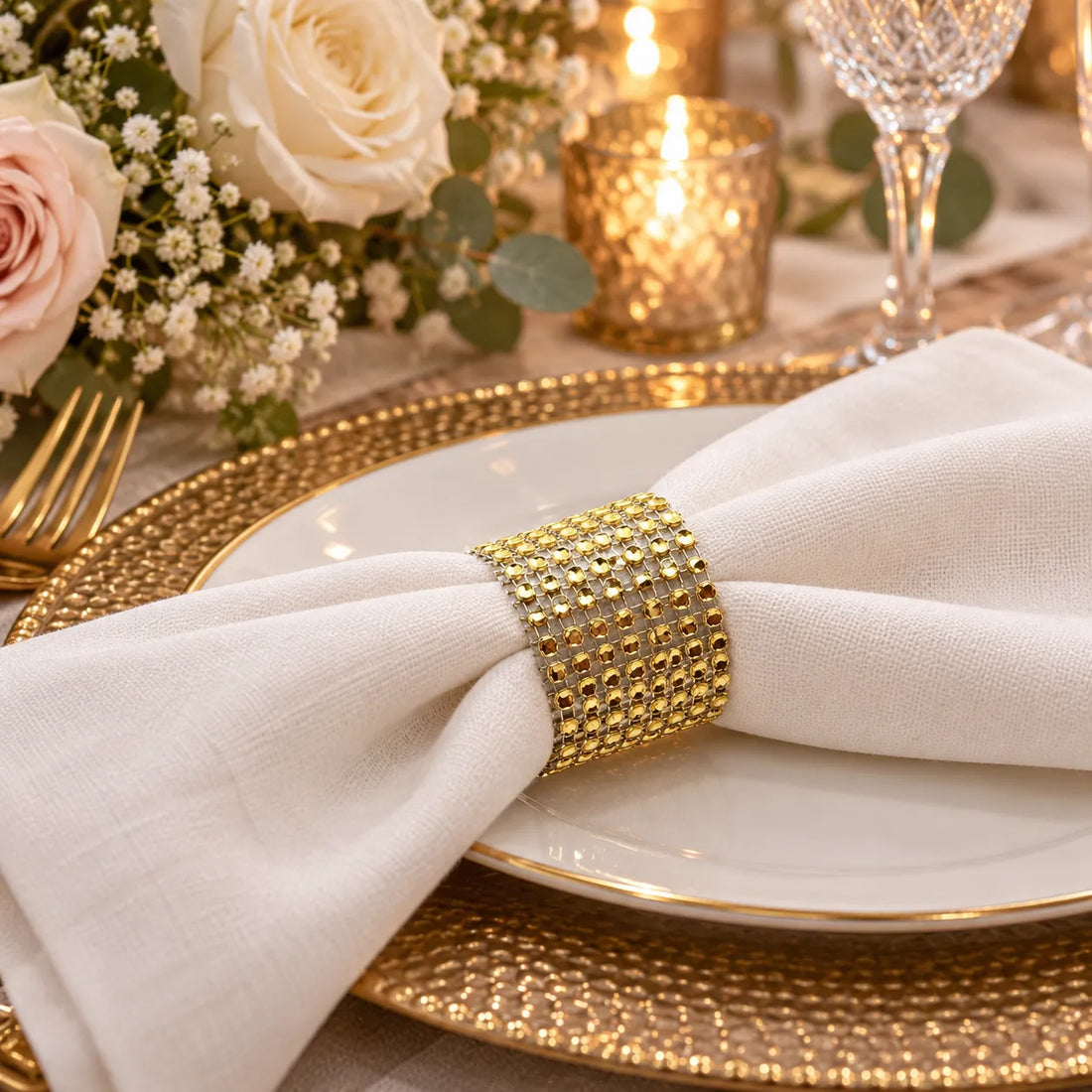 Lot de Ronds de Serviettes Mariage à Strass Dorés raffinés