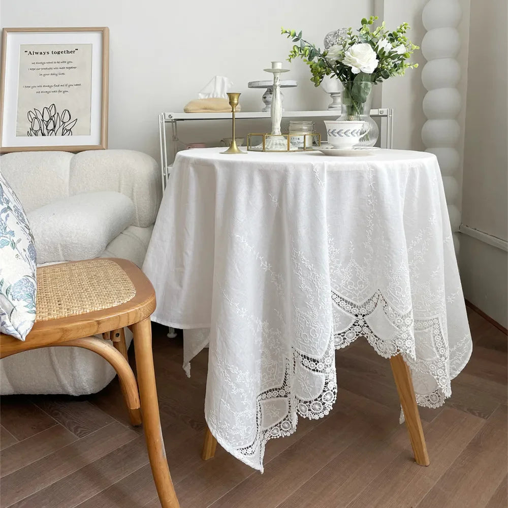 Nappe Mariage Brodée en Coton Belle