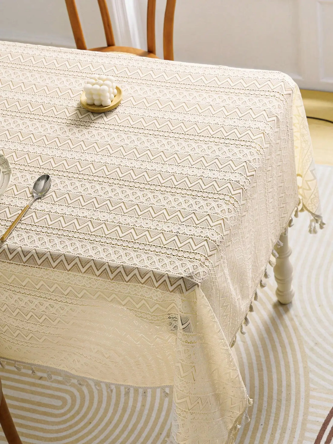 Nappe de Table Beige à Motifs Géométriques Moderne