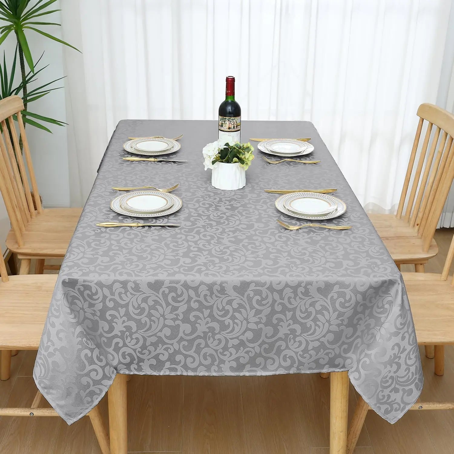 Nappe de Table Grise à Motifs Sobres Chic