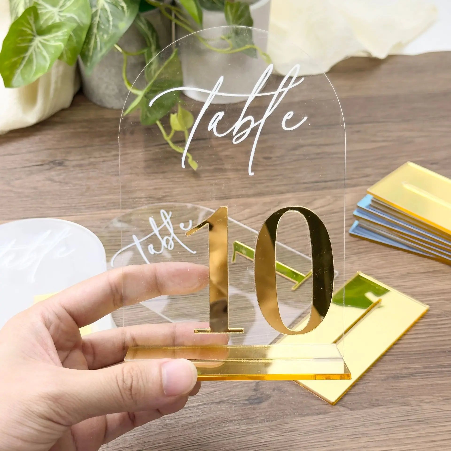 Numéro de Table Transparent Doré Pour Mariage Raffiné