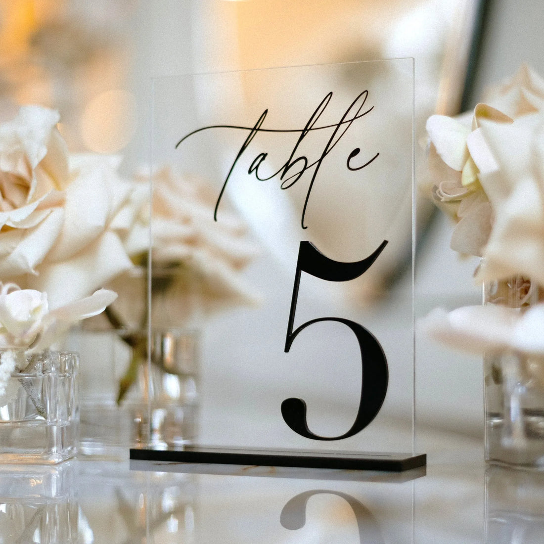 Numéro de Table en Relief Transparent et Noir Design