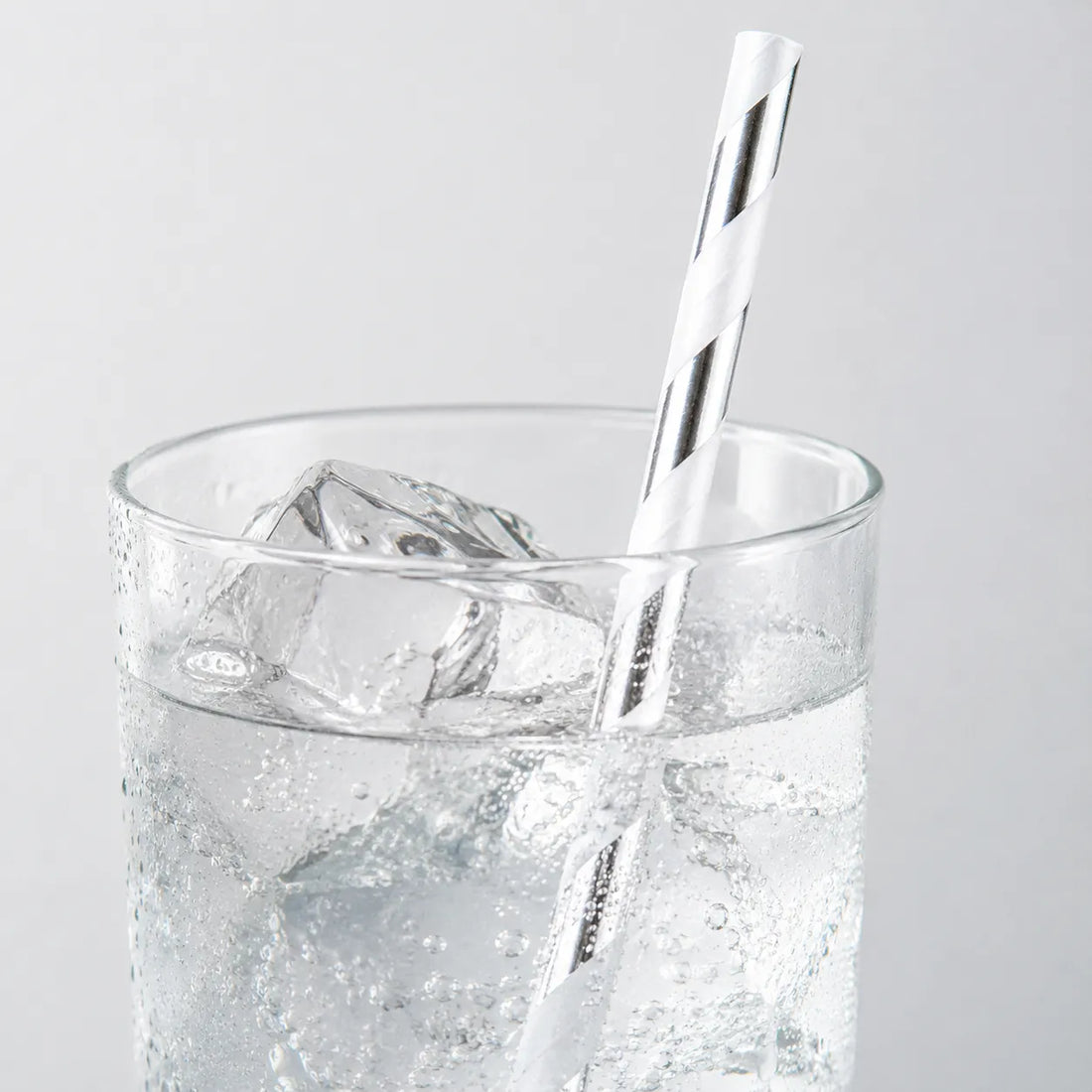 Paille en Plastique Blanche et Argentée Moderne