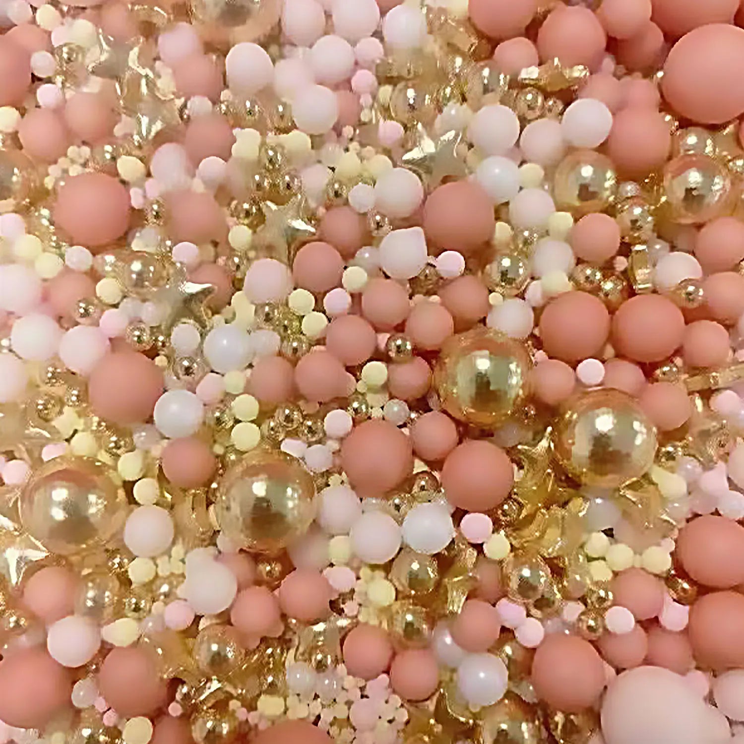 Perles Raffinées Roses et Dorées Gâteau chic