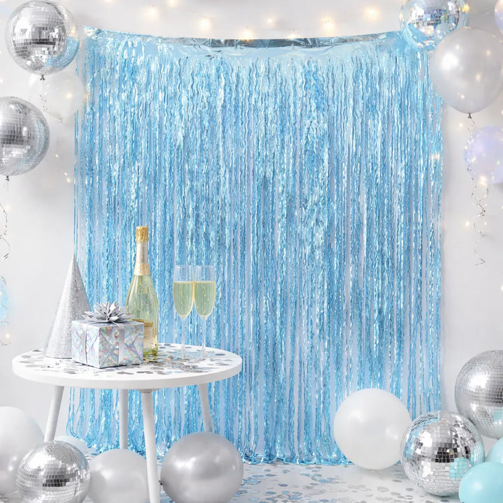 Rideau Bleu à Franges Ondulés