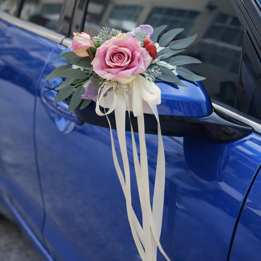 Rose à Feuillages pour Voiture Mariage Chic