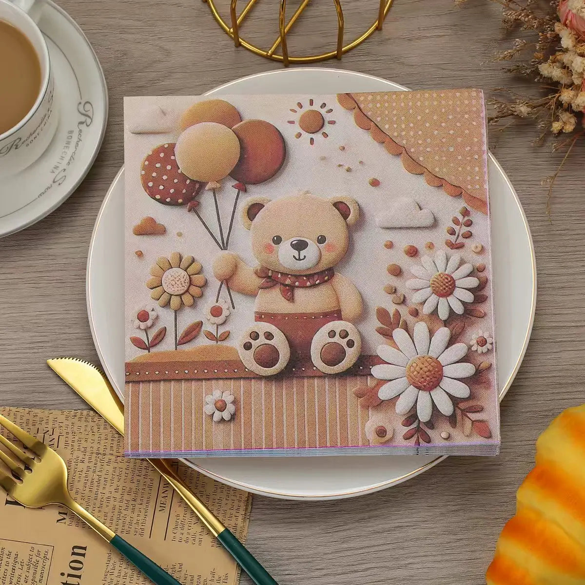 Serviette Anniversaire Ours Mignon Coloré