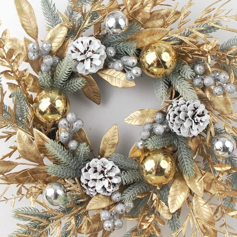 couronne de noël dorée et argentée festive
